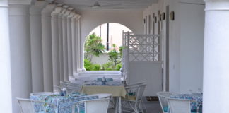 BungalowOnTheBeach, FamilyFoodTravels.com, LinuFreddy