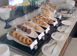 Tangerine, Park Plaza, Salem Tangerine, Park Plaza, Linu Freddy, FamilyFoodTravels.com