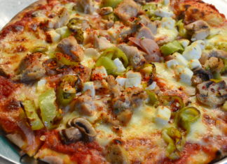 Tanto Pizzeria, Linu Freddy, FamilyFoodTravels.com